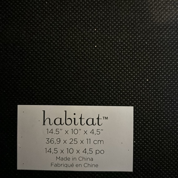 Multicolored, sparkly storage/gift bow with magnetic closure! 14.5” x 10” x 4.5” - Picture 6 of 7